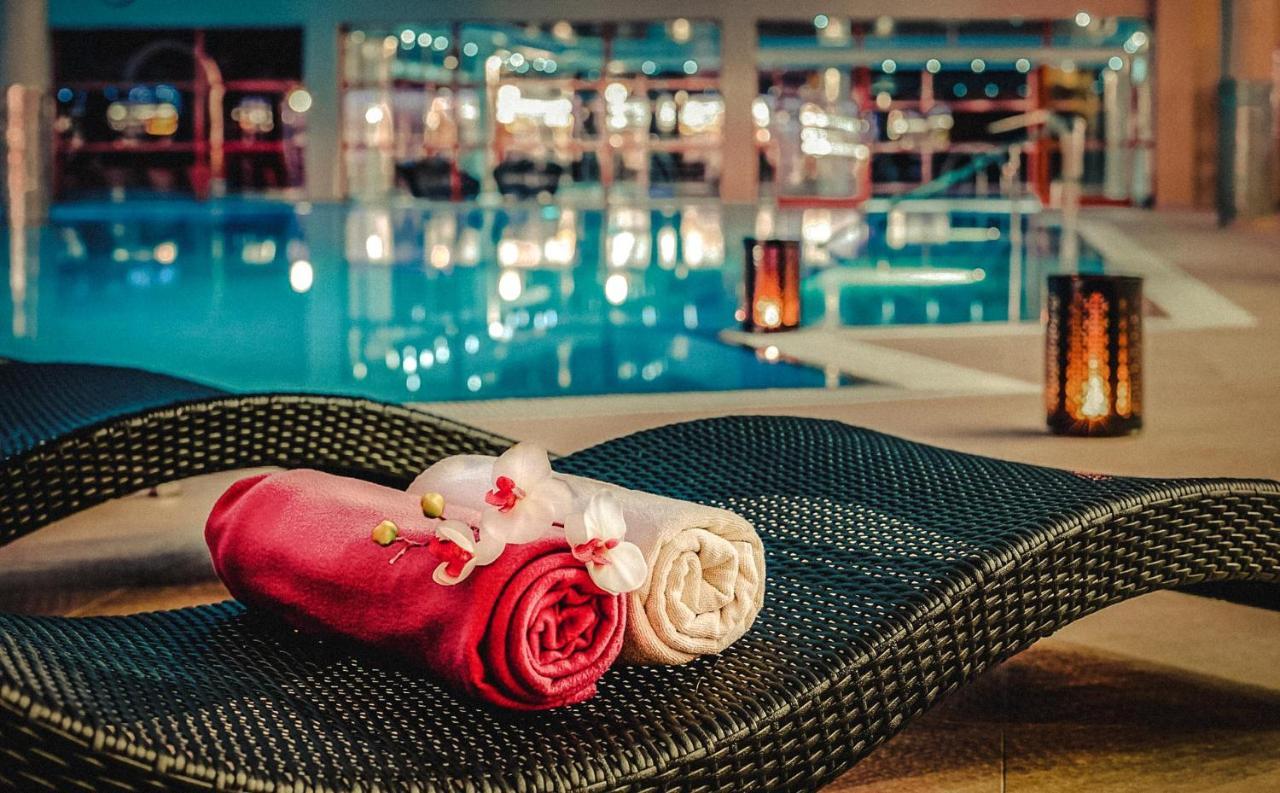Wellness & Kaskady Hotel