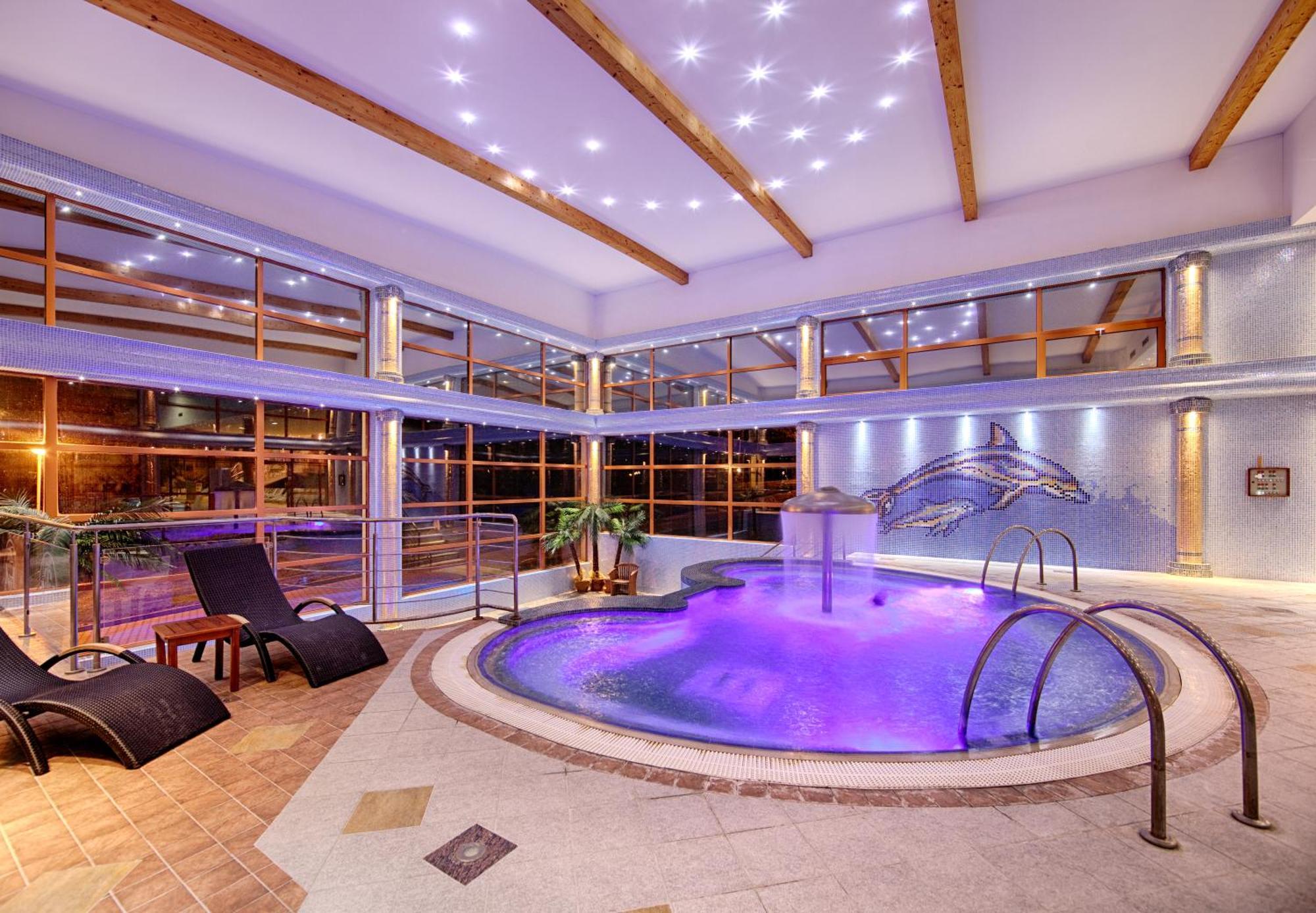 Hotel Wellness & Kaskady Sliac
