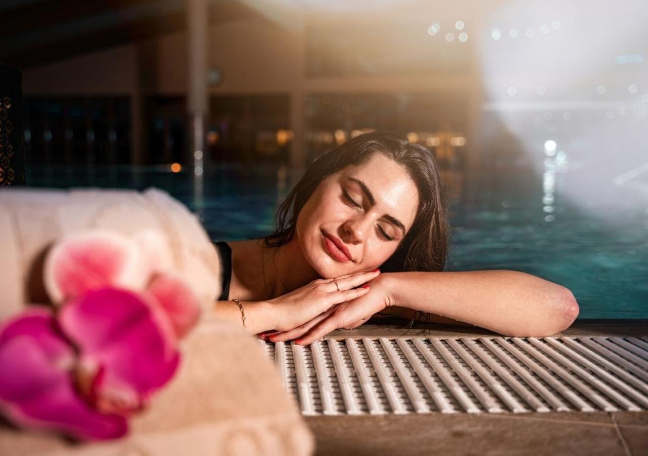 Hotel Wellness & Kaskady Sliac