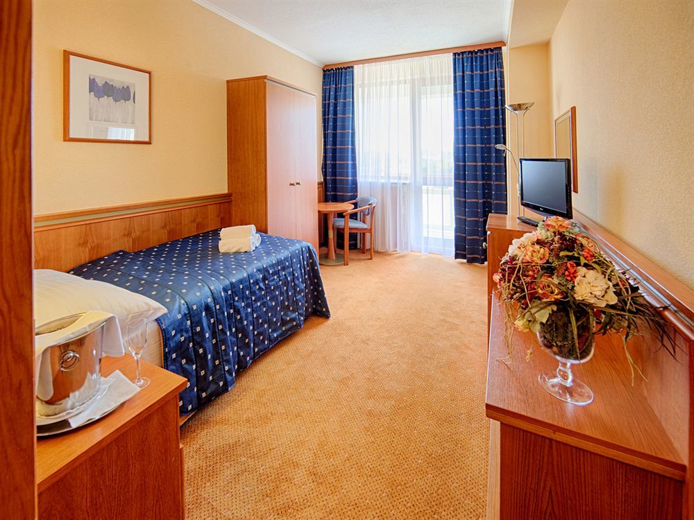 Wellness & Kaskady Hotel Sliač